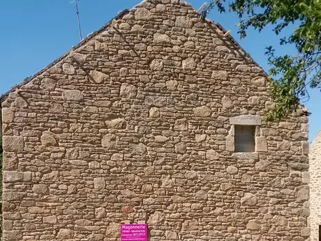 tailleur de pierre à Le Hinglé - image 4
